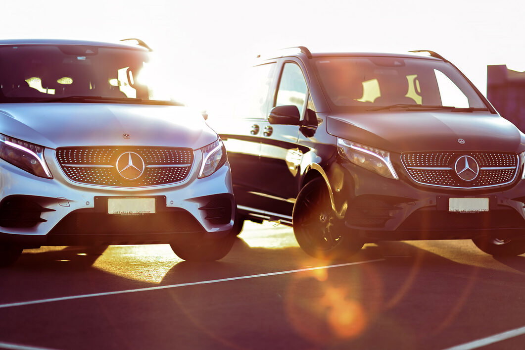 Gab banner for @limousines