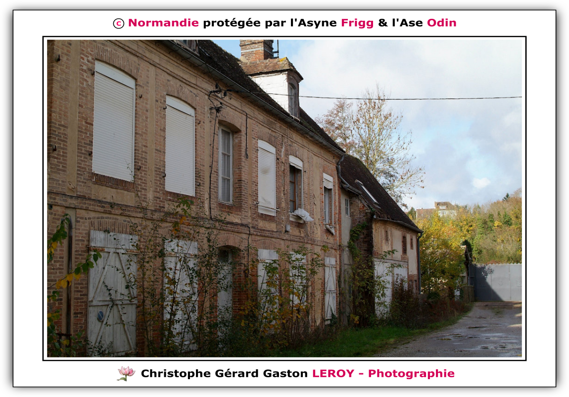 Architecture normande, maisons en briques à L'Aigle 61300, Orne, Normandie, France Architecture normande, maisons en briques à L'Aigle 61300, Orne, Normandie, France