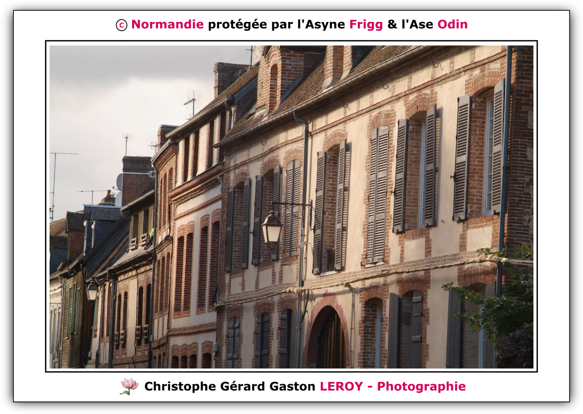 Photos - Architecture,Photos - Maisons Normandes,Photos - L'Aigle,Photos - Maison en Briques Photos - Architecture,Photos - Maisons Normandes,Photos - L'Aigle,Photos - Maison en Briques