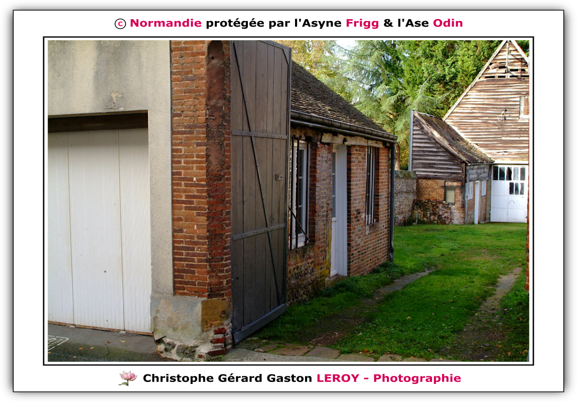 Architecture normande, maisons en briques à L'Aigle 61300, Orne, Normandie, France Architecture normande, maisons en briques à L'Aigle 61300, Orne, Normandie, France